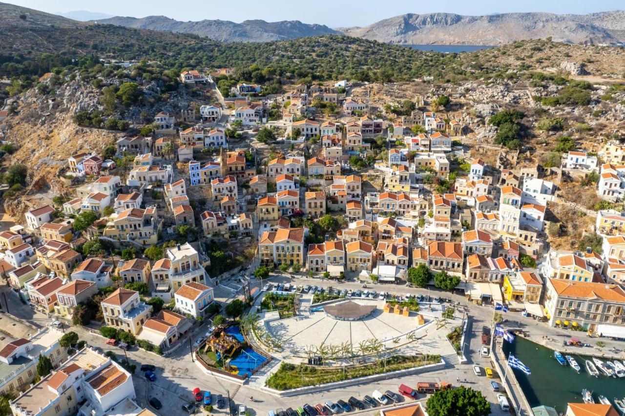 Townhall Apartment Σύμη Εξωτερικό φωτογραφία